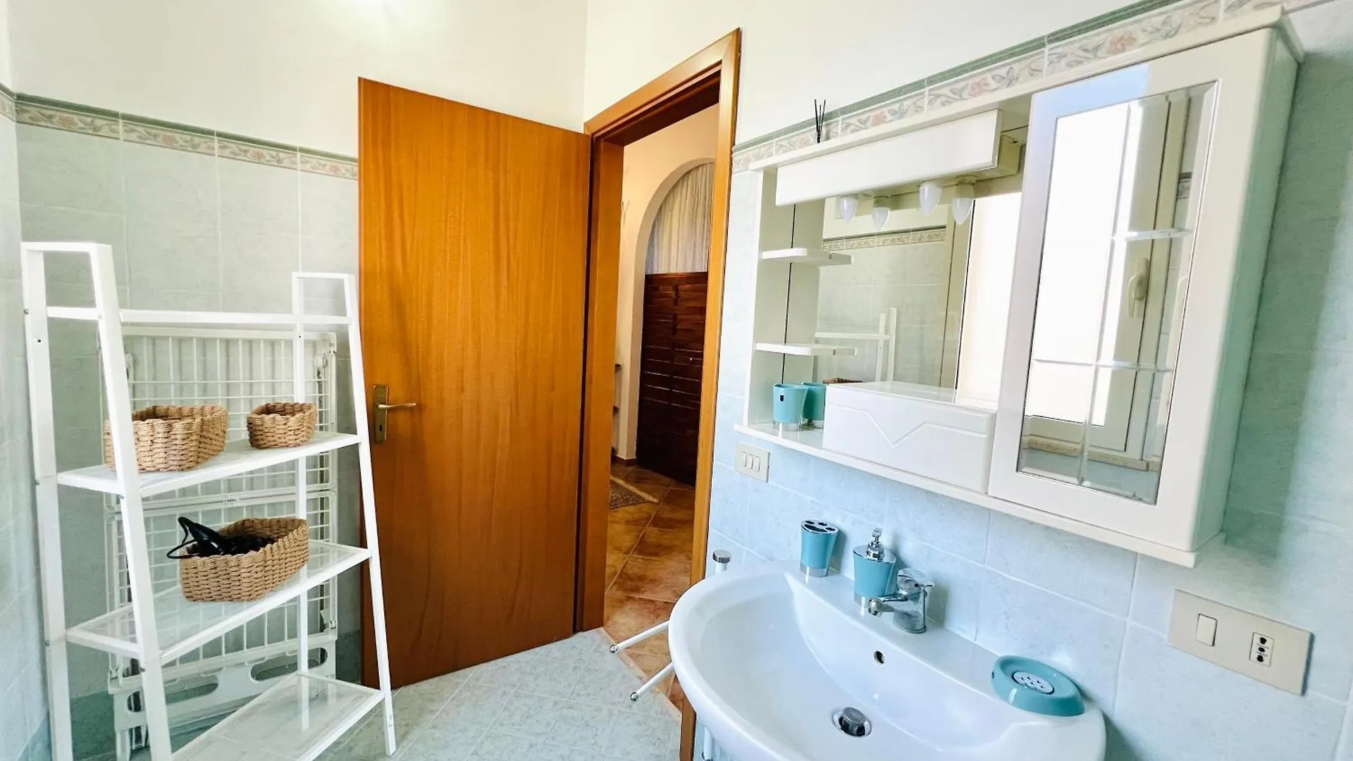 Tri Ri Coppe Apartment Cinisi